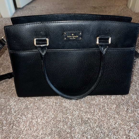 Kate Spade medium black crossbody purse with removable strap - Picture 2 of 8